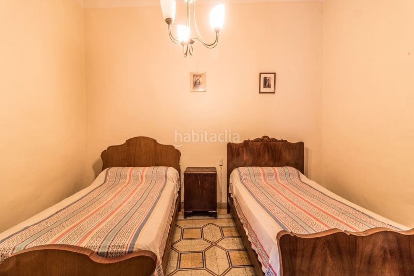 4 makuuhuone Omakotitalo myytävänä paikassa L'Alcudia - 249 990 € (Ref: 6641564)