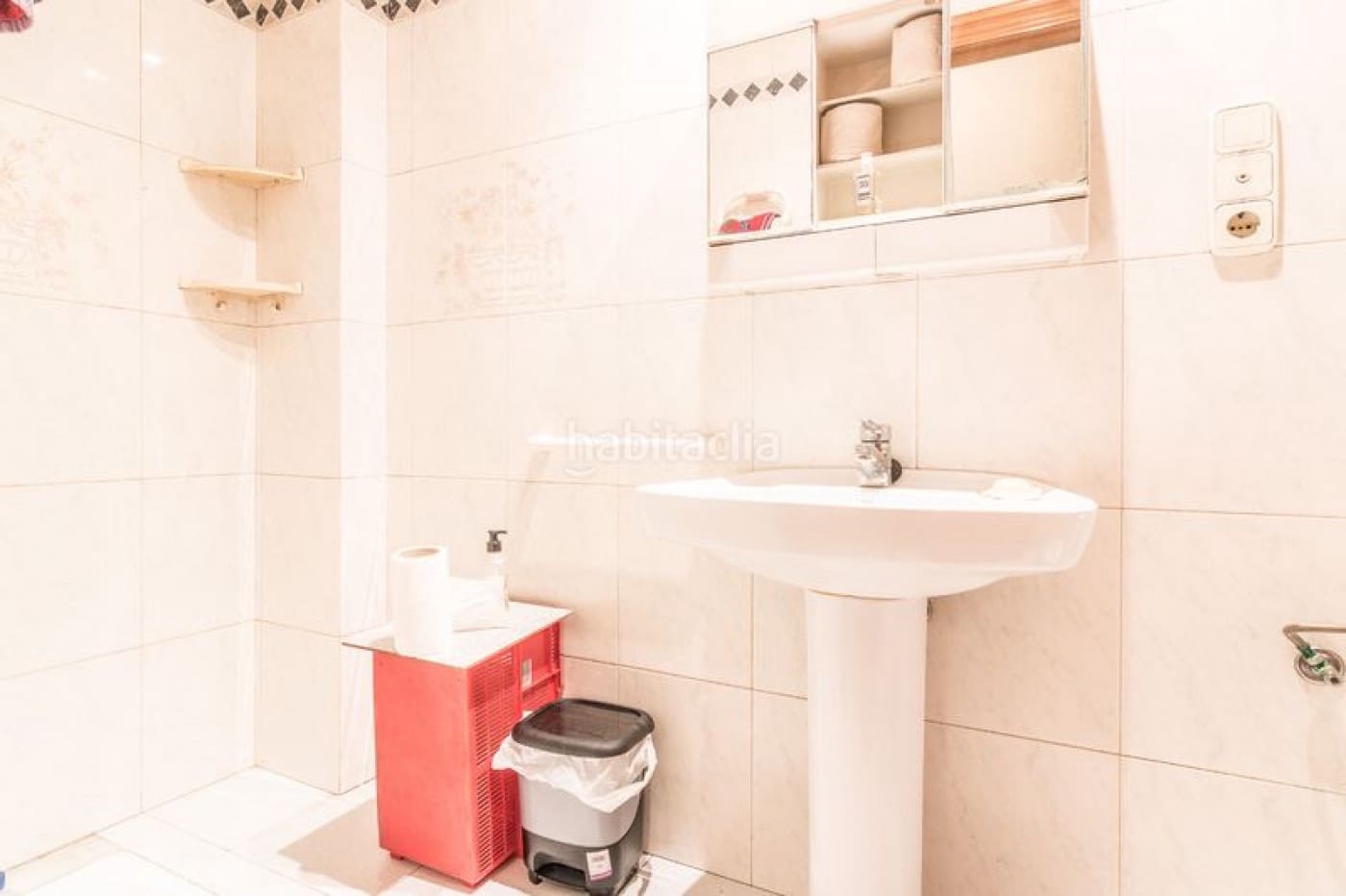 4 bedroom Townhouse for sale in Carlet - € 159,990 (Ref: 6641618)