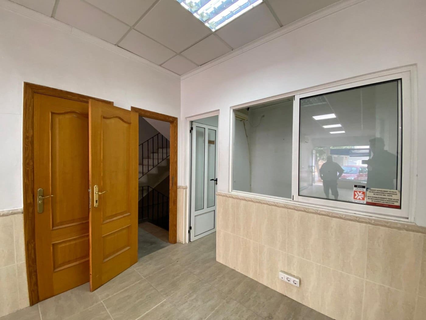 Local Commercial à vendre à Manuel - 85 000 € (Ref: 6641637)