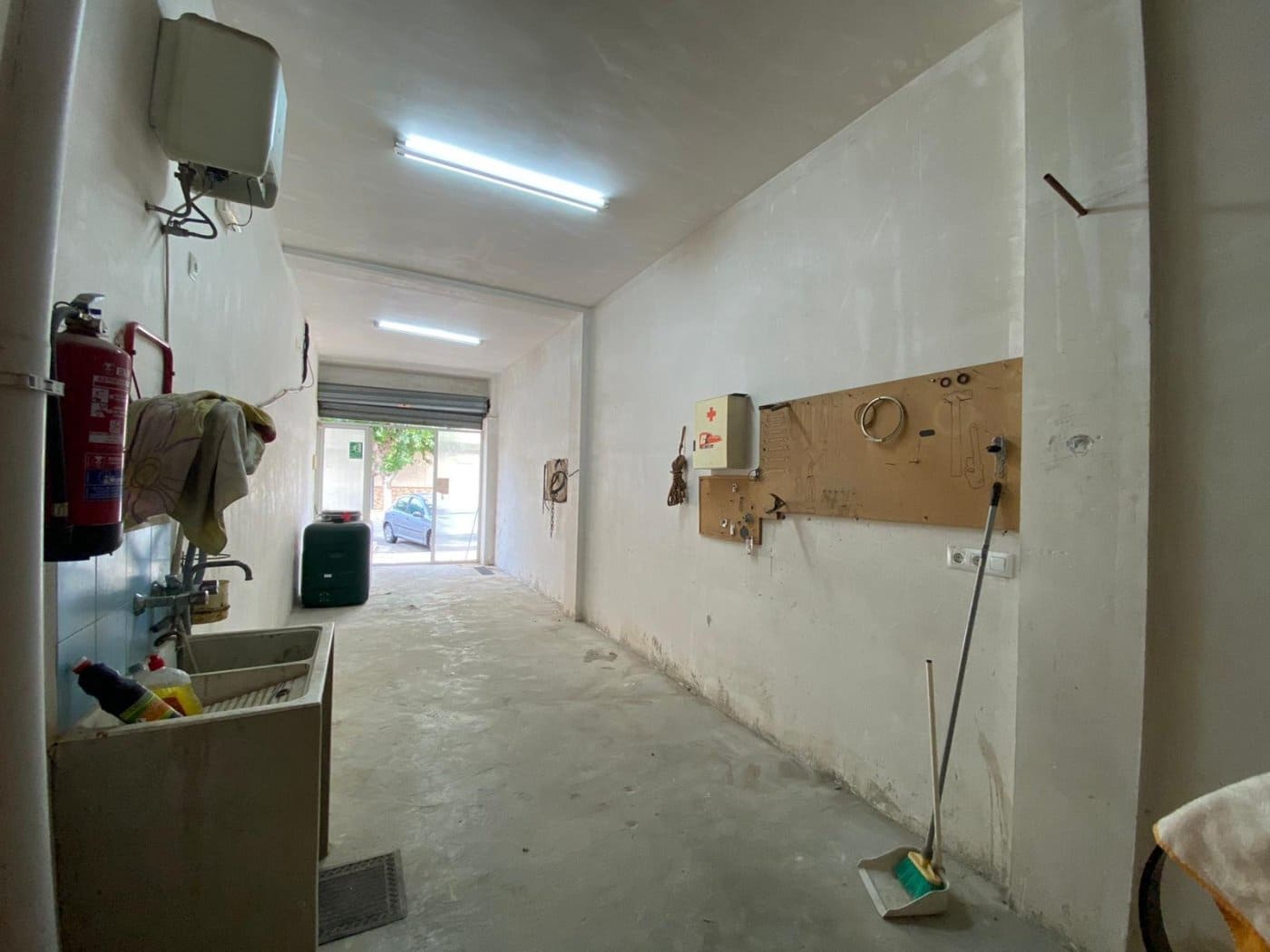 Local Commercial à vendre à Manuel - 85 000 € (Ref: 6641637)