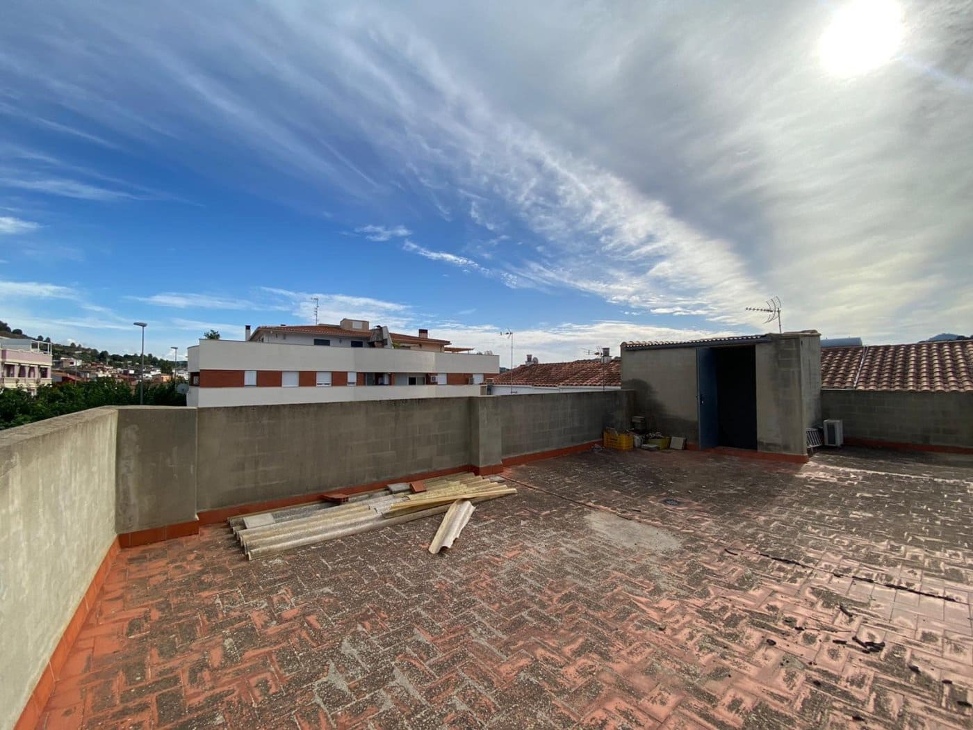 Local Commercial à vendre à Manuel - 85 000 € (Ref: 6641637)