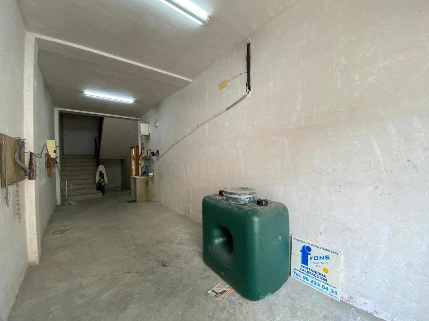 Local Commercial à vendre à Manuel - 85 000 € (Ref: 6641637)