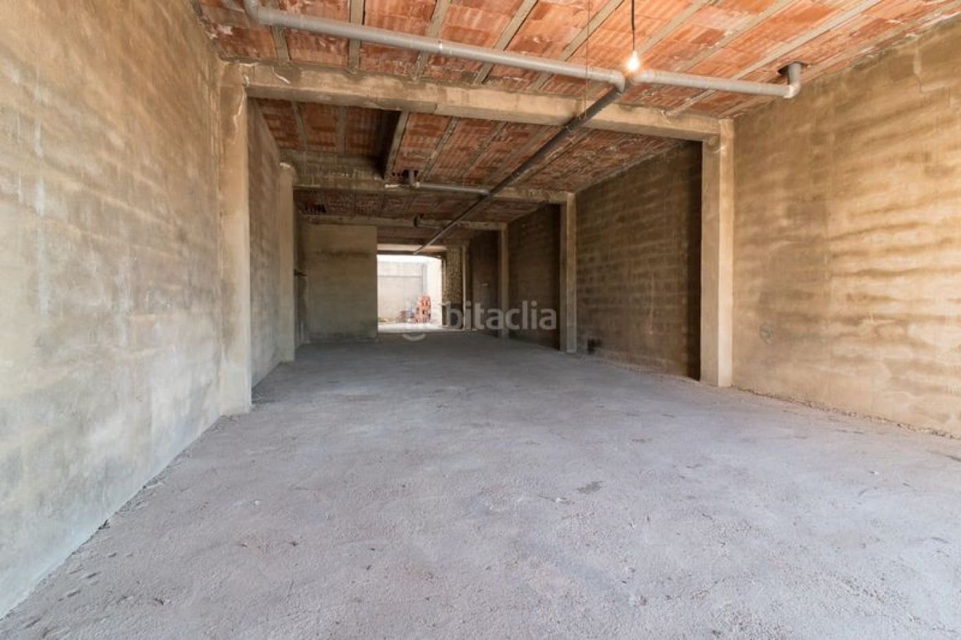 Commercial for sale in Carlet with garage - € 130,000 (Ref: 6641727)