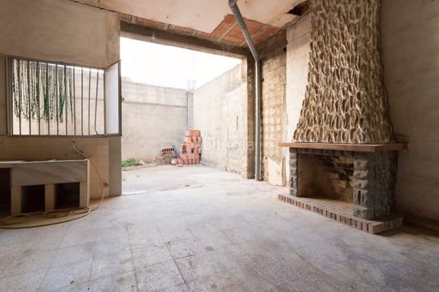 Commercial for sale in Carlet with garage - € 130,000 (Ref: 6641727)