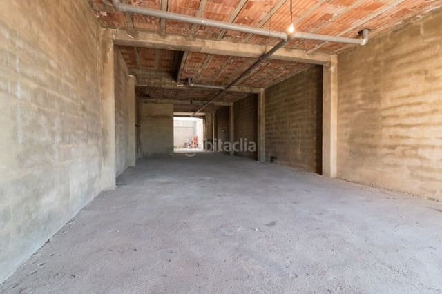 Commercial for sale in Carlet with garage - € 130,000 (Ref: 6641727)
