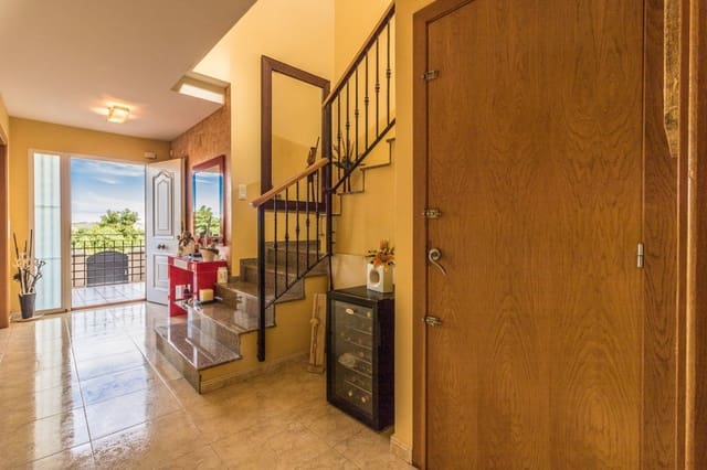 Adosado de 3 habitaciones en Beneixida en venta con piscina garaje - 260.000 € (Ref: 6641798)