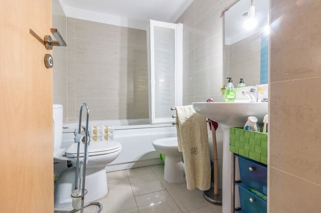 3 chambre Appartement à vendre à Alberic - 120 000 € (Ref: 6643853)