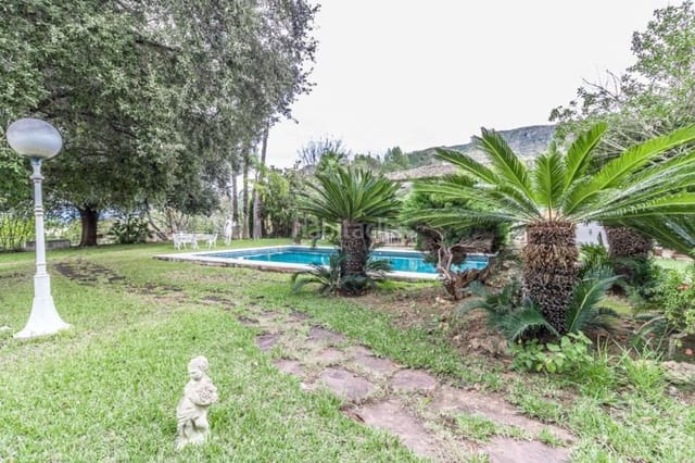 3 soverom Villa til salgs i Genovés med svømmebasseng - € 900 000 (Ref: 6763181)