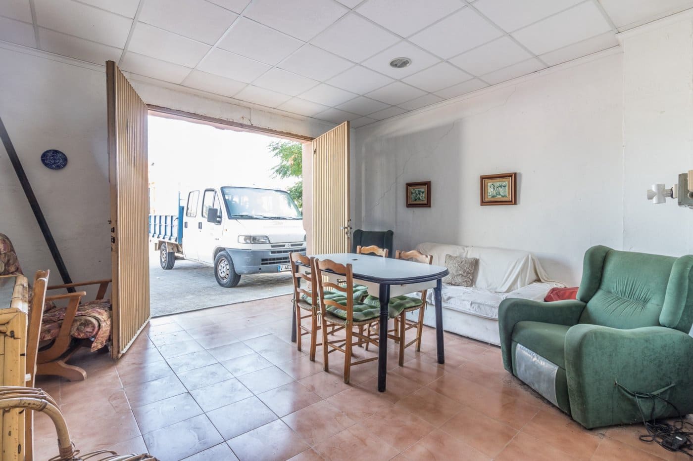 3 bedroom Townhouse for sale in San Juan de Enova with garage - € 145,000 (Ref: 7102785)