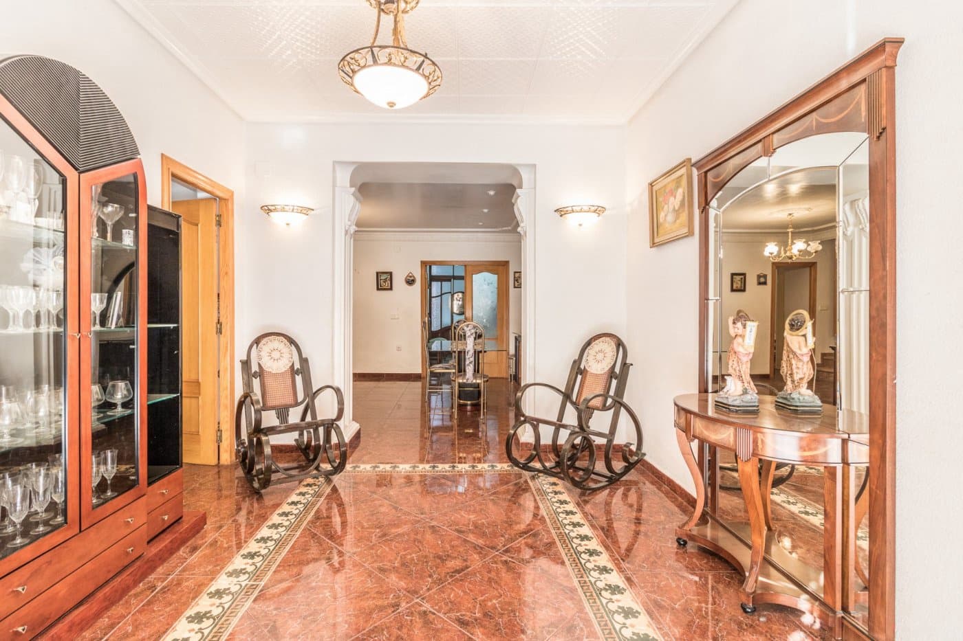 3 bedroom Townhouse for sale in San Juan de Enova with garage - € 145,000 (Ref: 7102785)