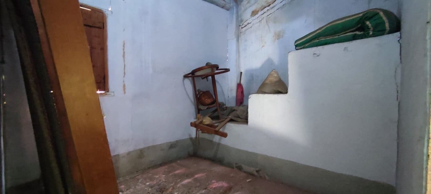 Ruine à vendre à Carlet - 95 000 € (Ref: 7266482)