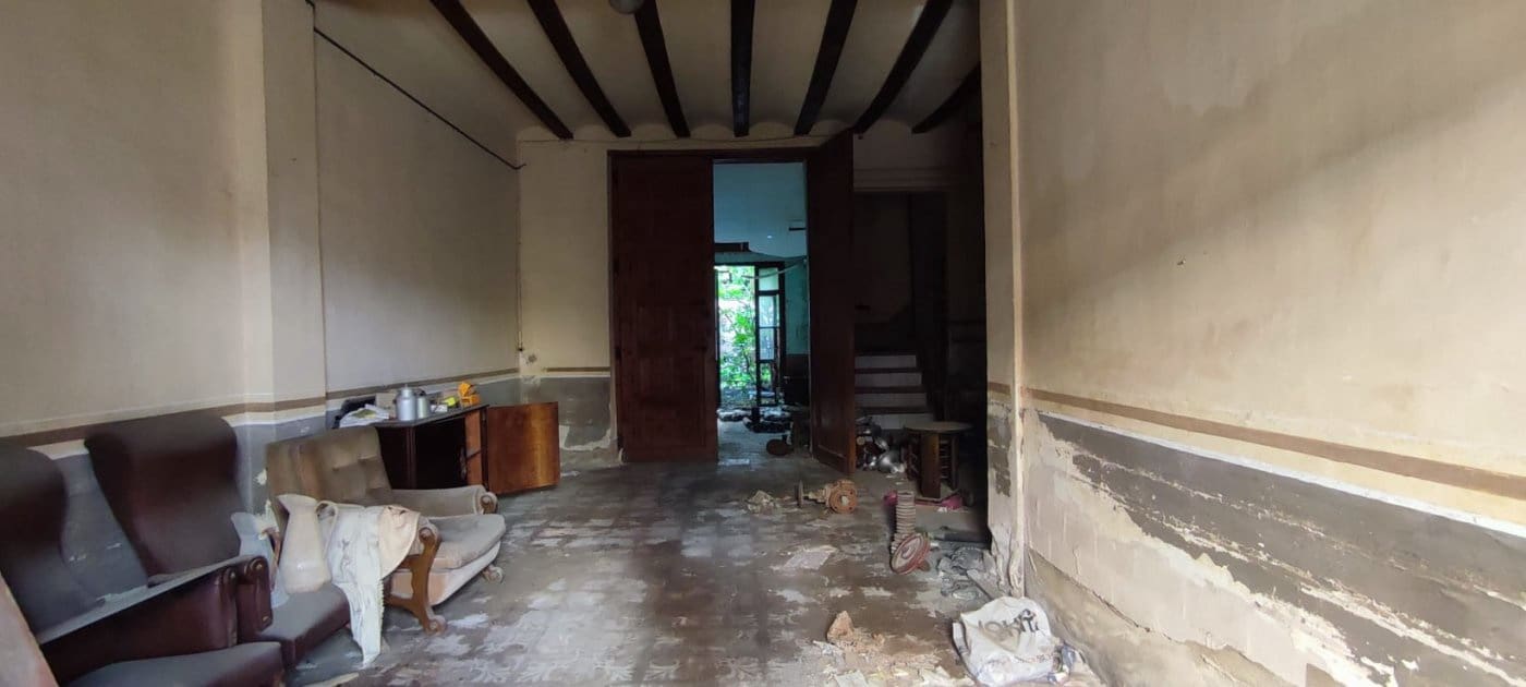 Ruine à vendre à Carlet - 95 000 € (Ref: 7266482)