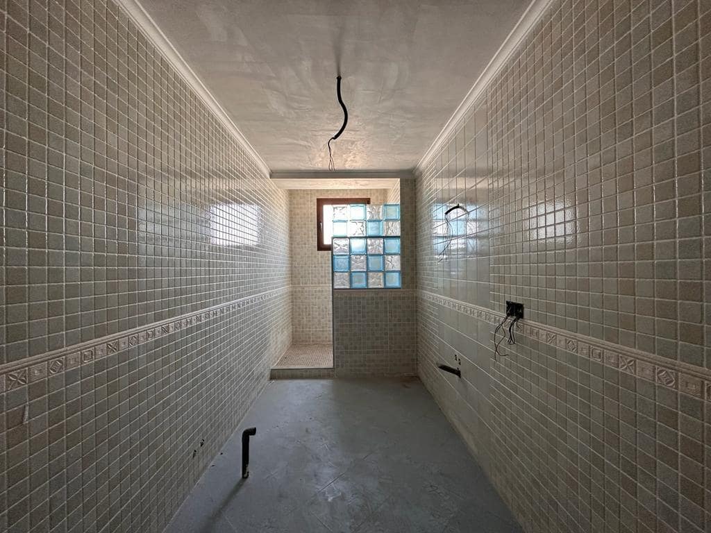 6 chambre Maison de Ville à vendre à Benimodo avec garage - 270 000 € (Ref: 7477268)