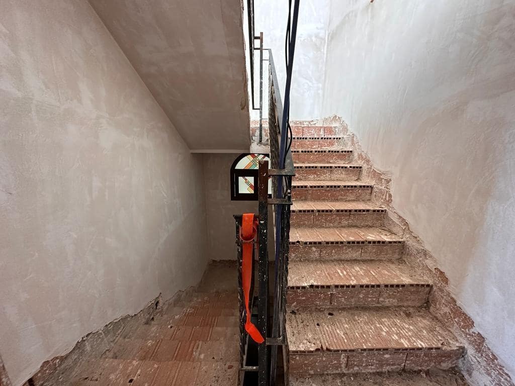 6 chambre Maison de Ville à vendre à Benimodo avec garage - 270 000 € (Ref: 7477268)