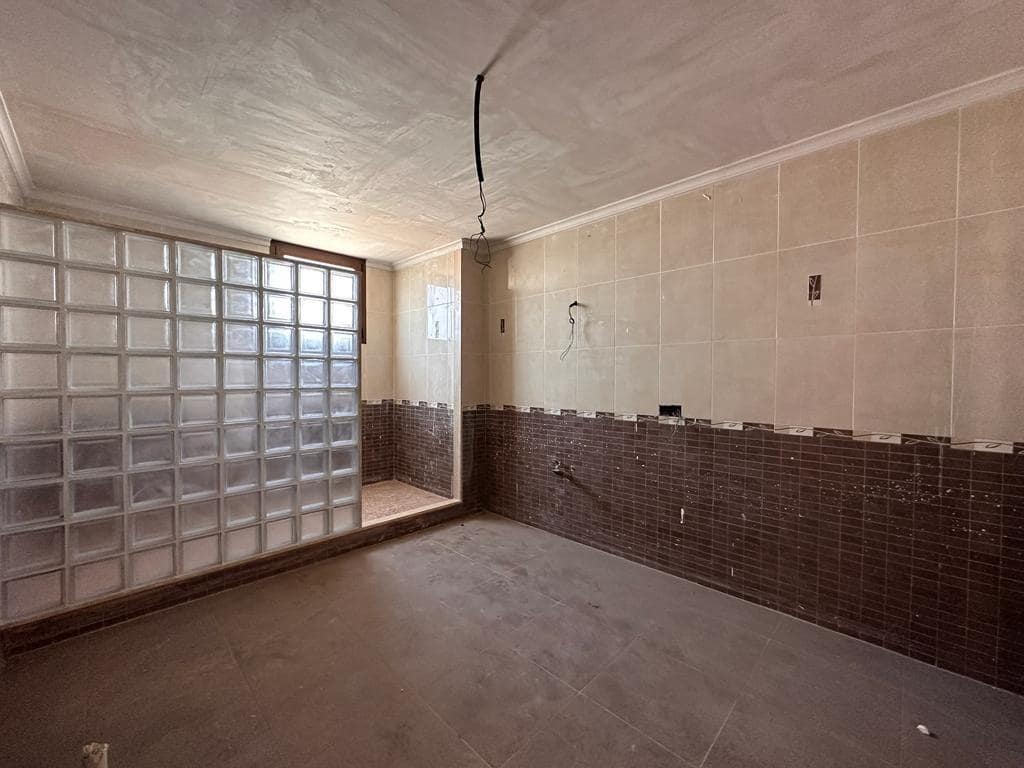 6 chambre Maison de Ville à vendre à Benimodo avec garage - 270 000 € (Ref: 7477268)