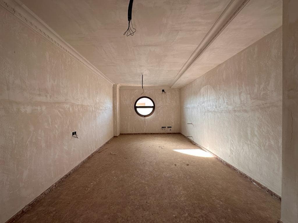 6 chambre Maison de Ville à vendre à Benimodo avec garage - 270 000 € (Ref: 7477268)