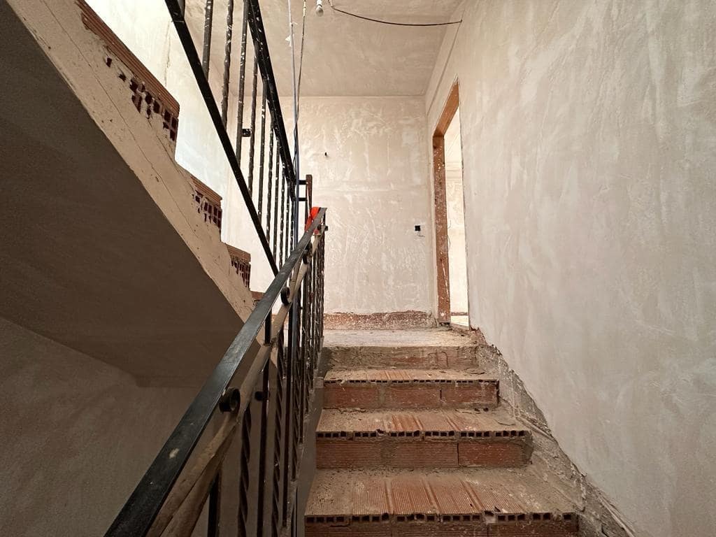 6 chambre Maison de Ville à vendre à Benimodo avec garage - 270 000 € (Ref: 7477268)