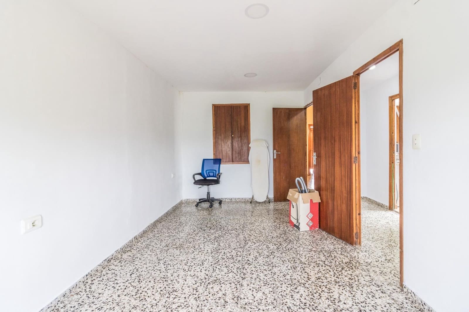 5 Zimmer Haus zu verkaufen in Manuel - 135.000 € (Ref: 7625186)