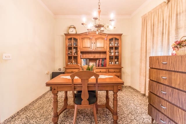 5 chambre Maison de Ville à vendre à Manuel - 135 000 € (Ref: 7625186)