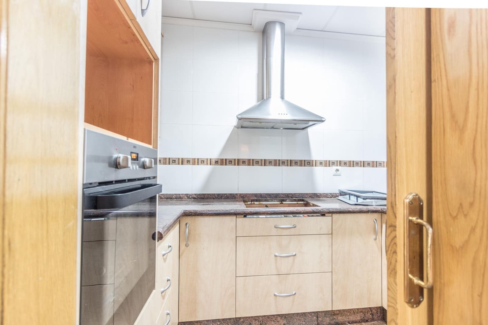 4 sypialnia Dom na sprzedaż w L'Alcudia - 190 000 € (Ref: 7640935)