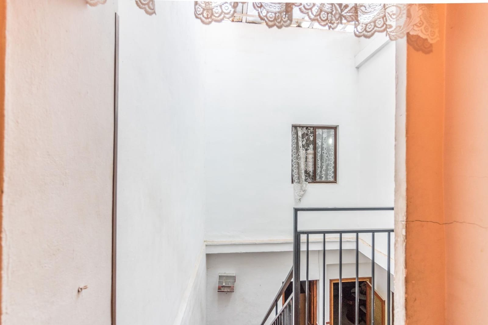 4 sypialnia Dom na sprzedaż w L'Alcudia - 190 000 € (Ref: 7640935)