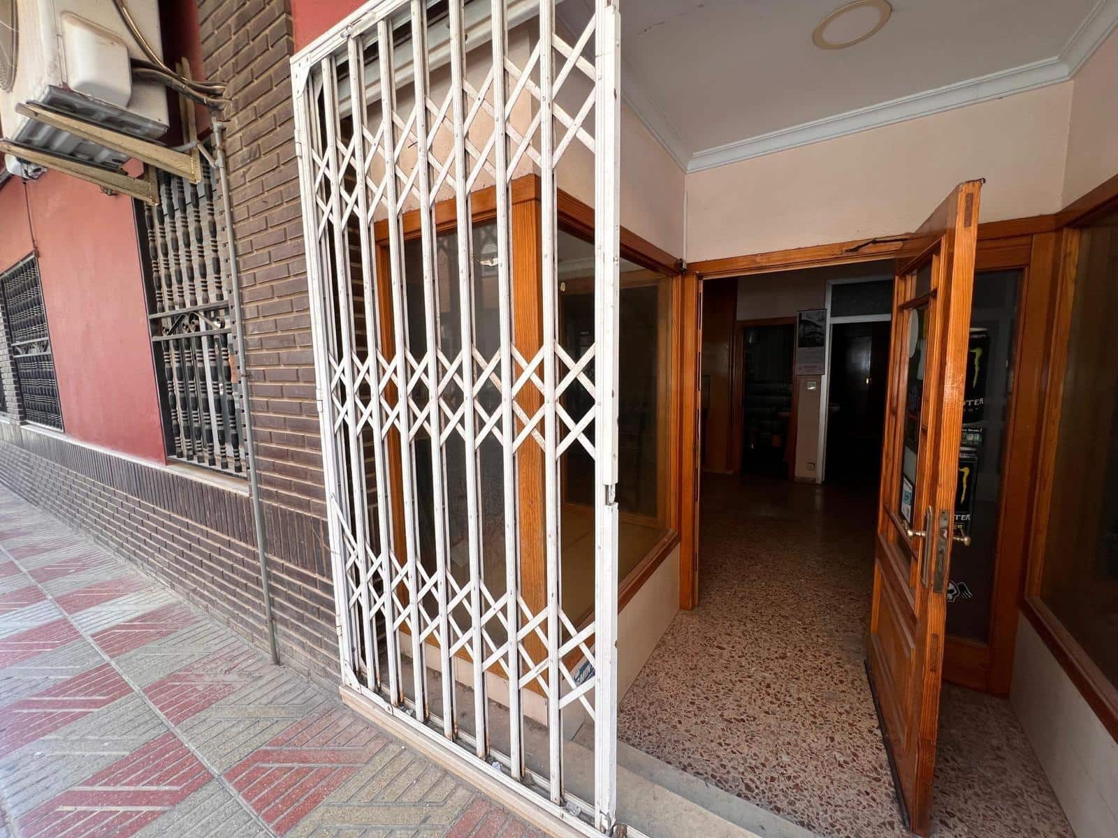 Komercyjne na sprzedaż w Benifaio - 45 000 € (Ref: 7696182)