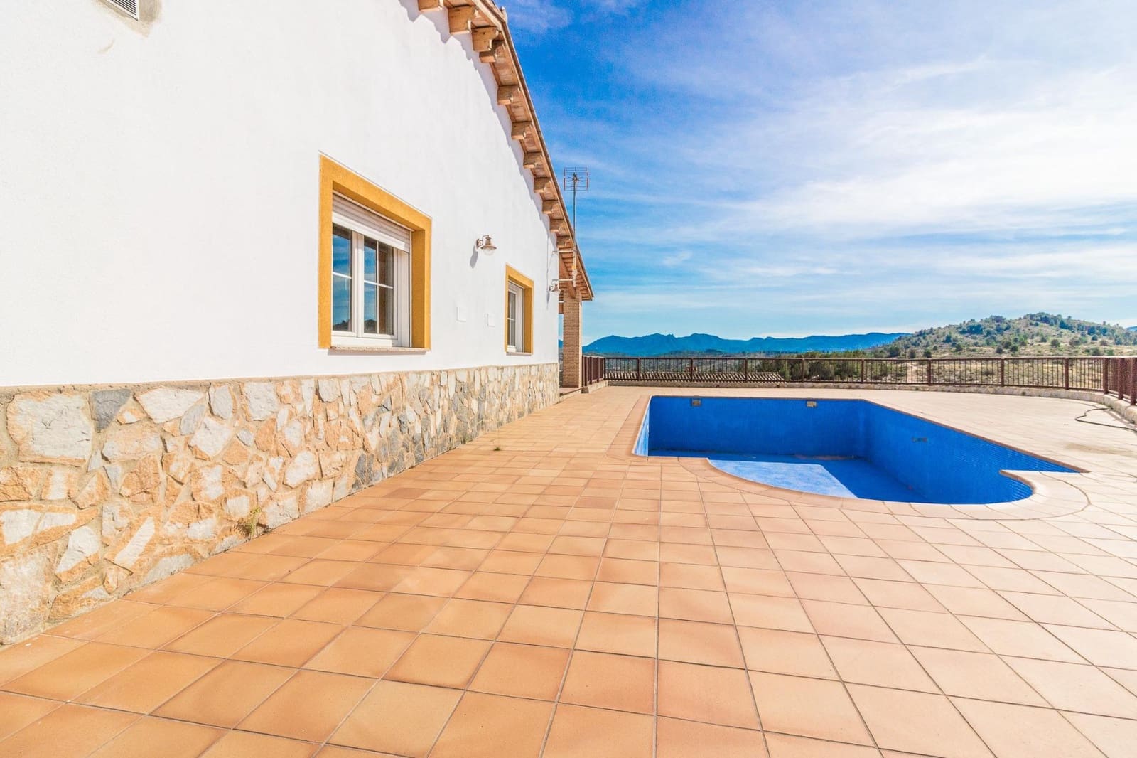 6 camera da letto Villa da affittare in L'Enova con piscina - 2.000 € (Rif: 8120304)