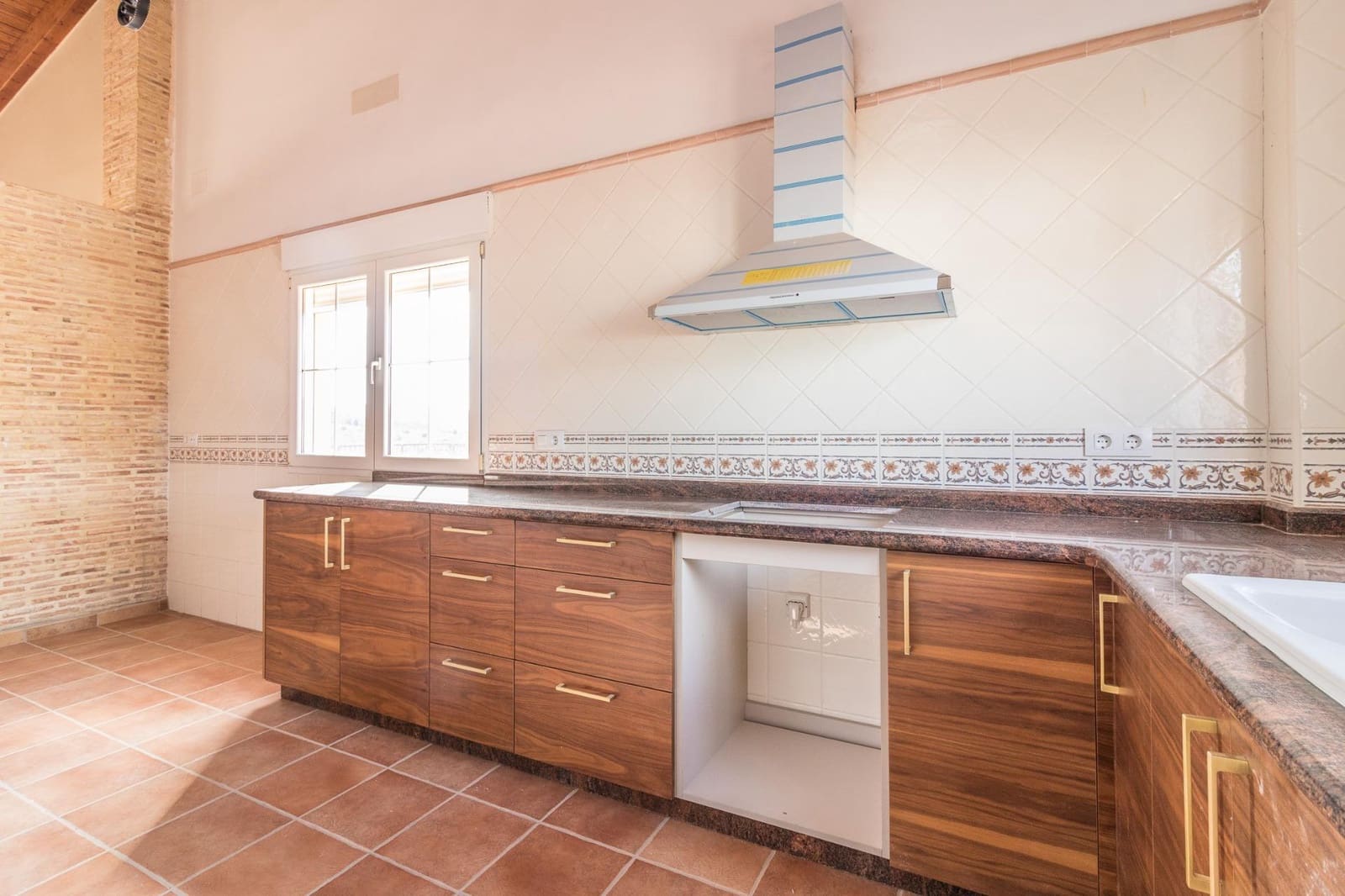 6 camera da letto Villa da affittare in L'Enova con piscina - 2.000 € (Rif: 8120304)