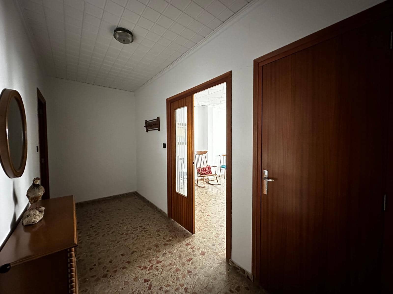 4 slaapkamer Huis te koop in Carlet met garage - € 140.000 (Ref: 8247829)