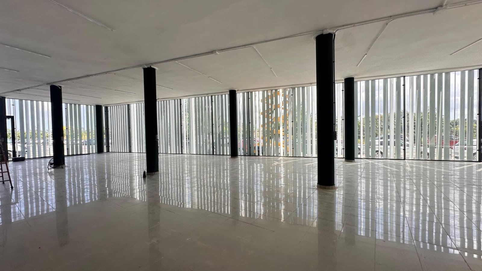 Bedrijf te koop in Algemesi - € 560.000 (Ref: 8279194)