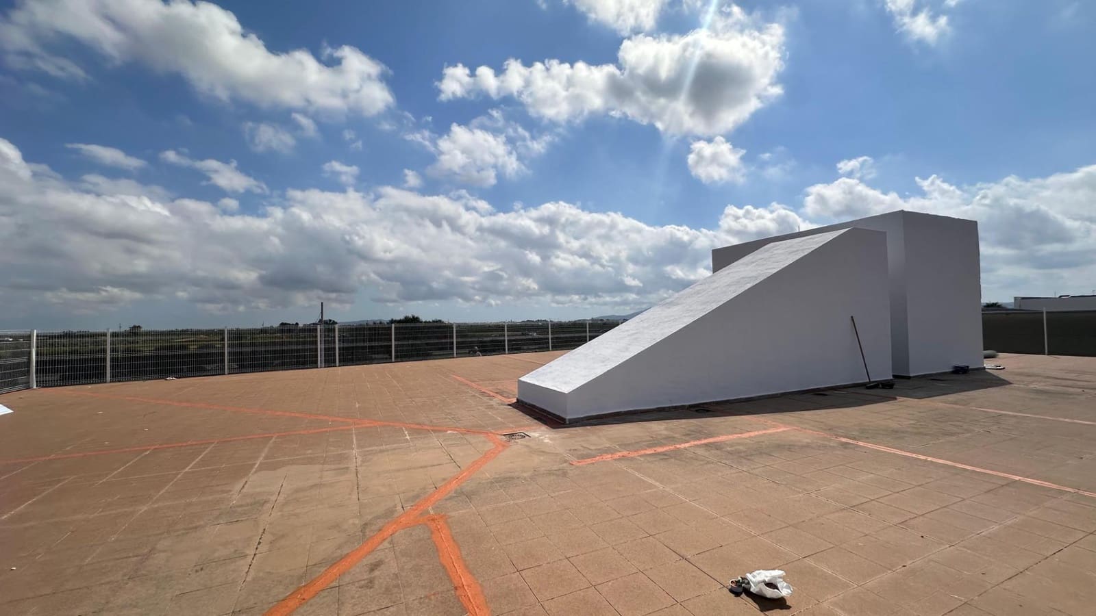 Bedrijf te koop in Algemesi - € 560.000 (Ref: 8279194)