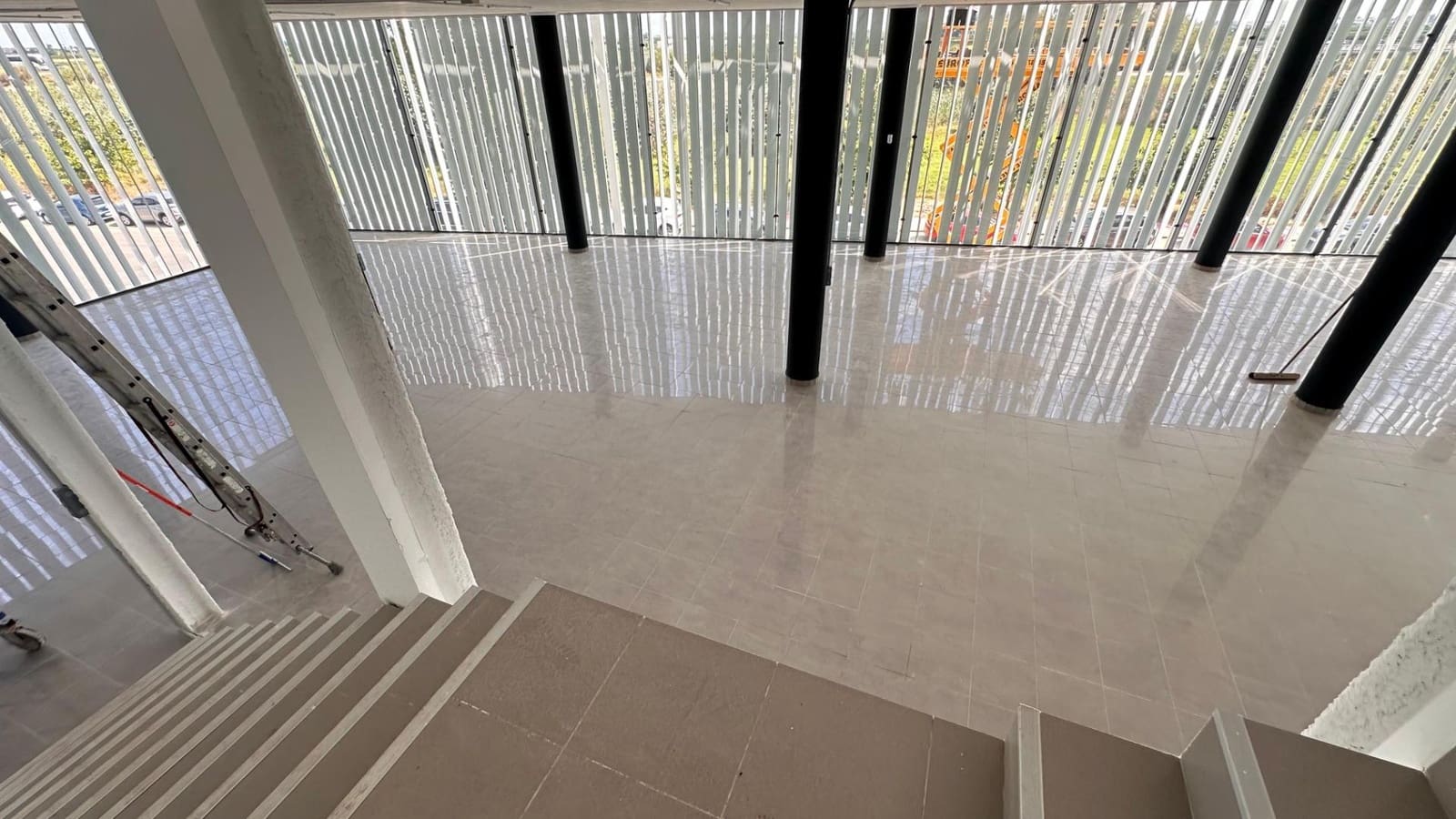 Bedrijf te koop in Algemesi - € 560.000 (Ref: 8279194)