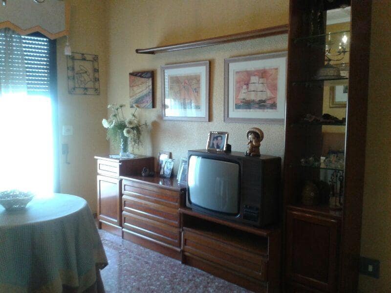 7 sypialnia Penthouse na sprzedaż w Masalaves z garażem - 195 000 € (Ref: 8290424)