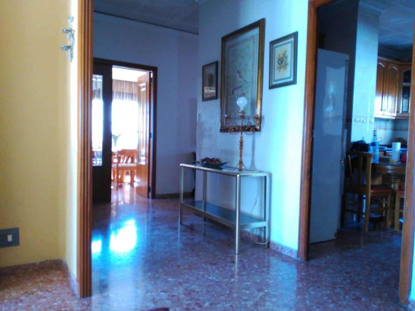 7 sypialnia Penthouse na sprzedaż w Masalaves z garażem - 195 000 € (Ref: 8290424)