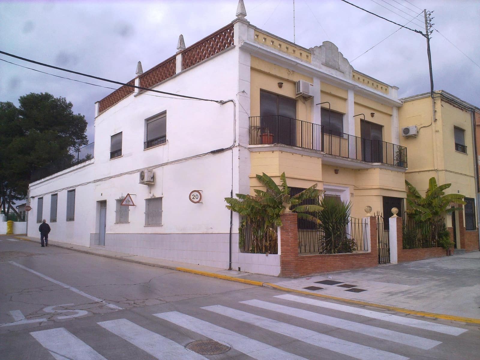 7 sypialnia Penthouse na sprzedaż w Masalaves z garażem - 195 000 € (Ref: 8290424)