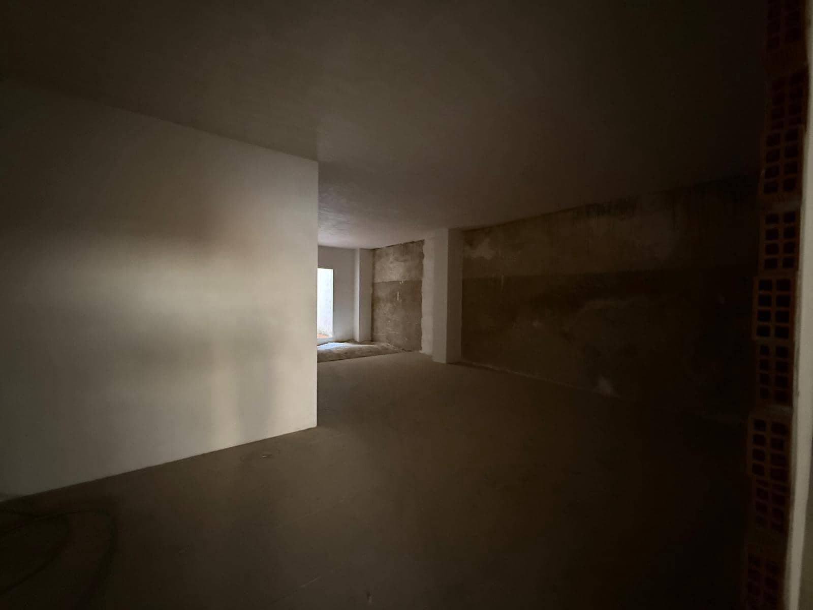 Commercial for sale in Carlet - € 312,000 (Ref: 8310842)