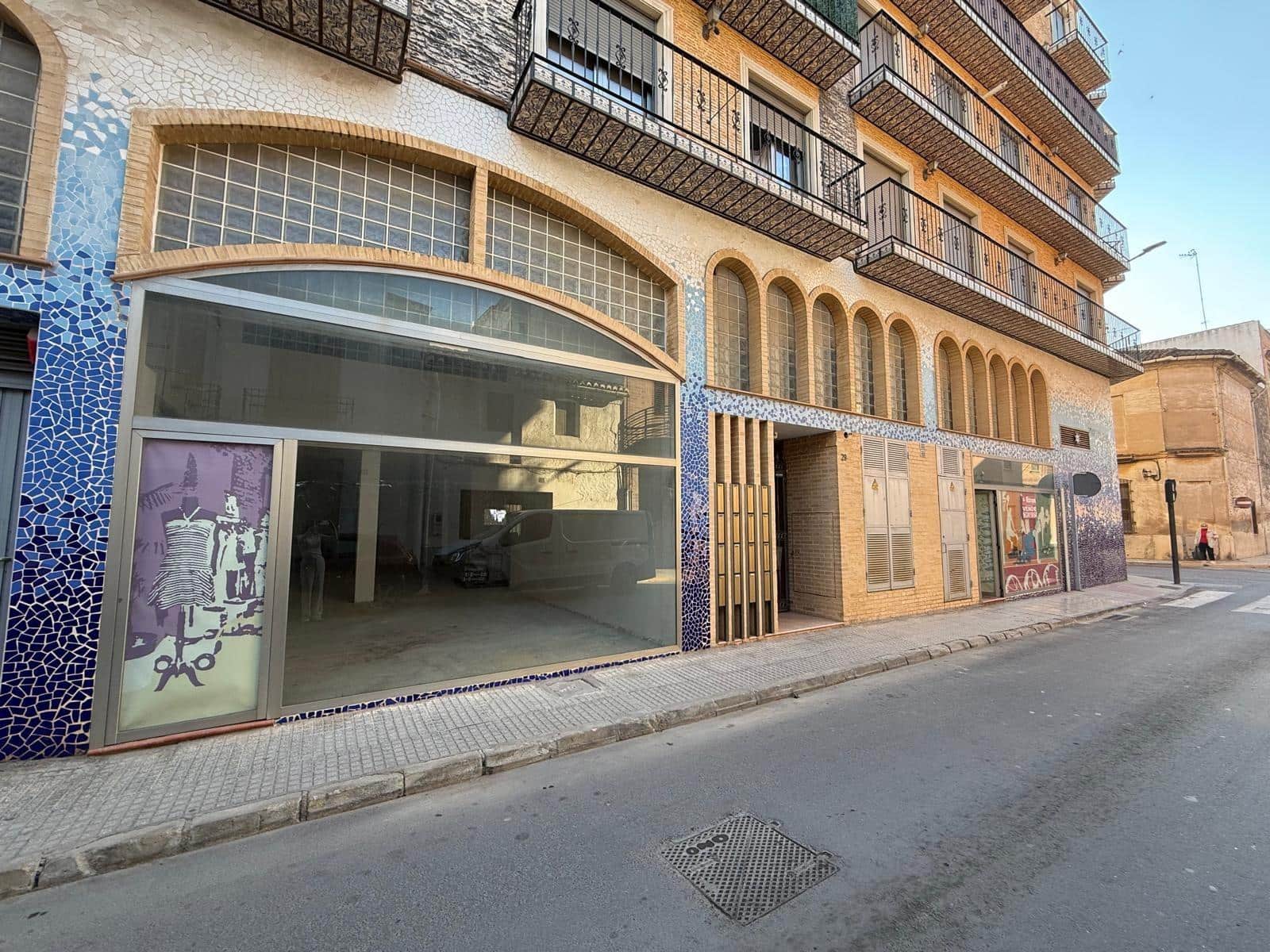 Commercial for sale in Carlet - € 312,000 (Ref: 8310842)