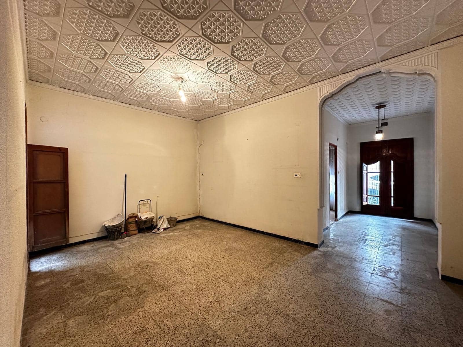 3 slaapkamer Huis te koop in Alberic - € 85.000 (Ref: 8318187)