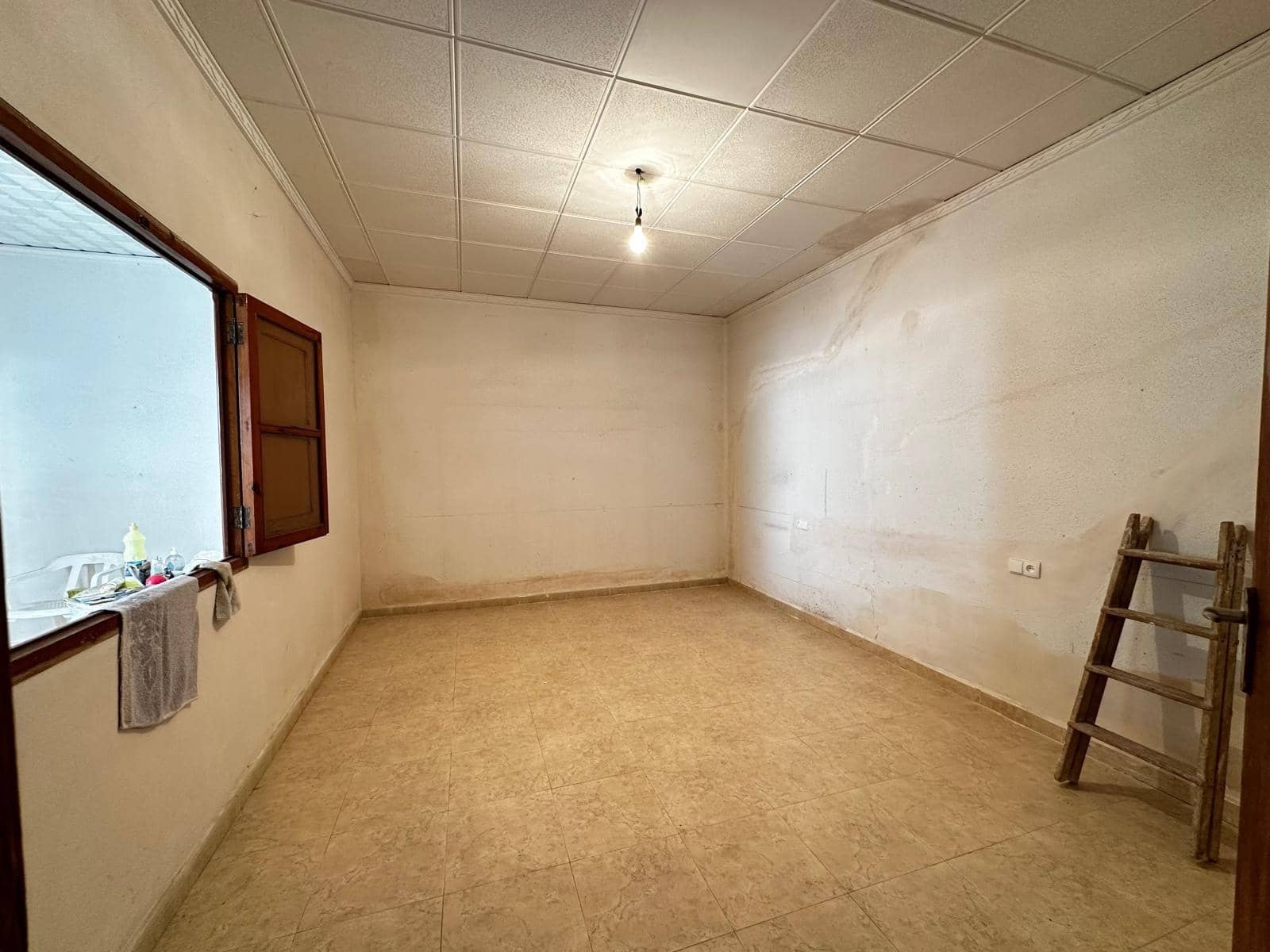 3 slaapkamer Huis te koop in Alberic - € 85.000 (Ref: 8318187)