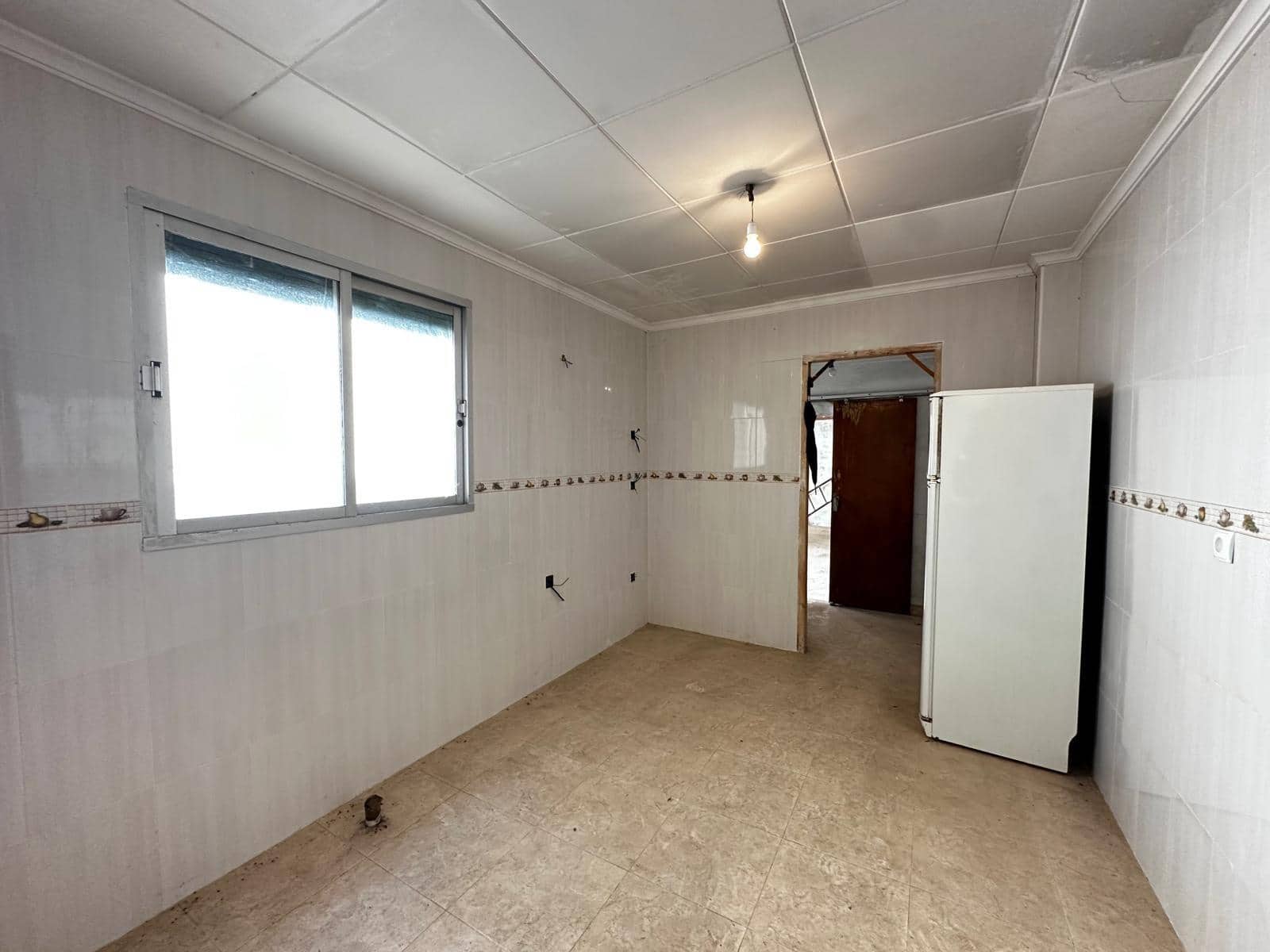 3 slaapkamer Huis te koop in Alberic - € 85.000 (Ref: 8318187)