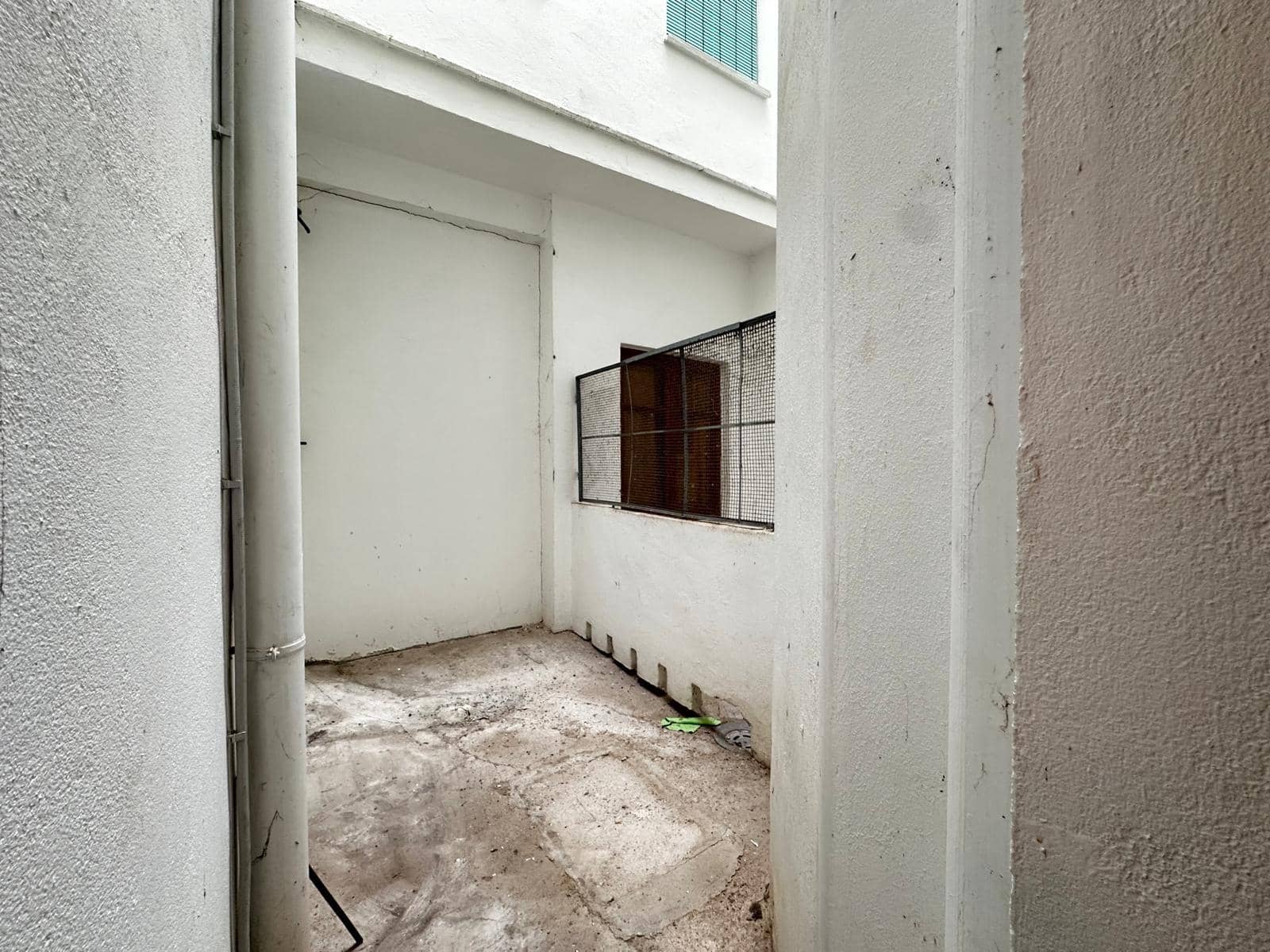 3 slaapkamer Huis te koop in Alberic - € 85.000 (Ref: 8318187)