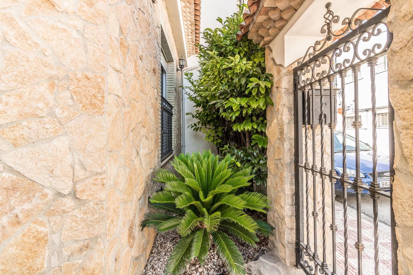 5 makuuhuone Rivitalo myytävänä paikassa Senyera - 270 000 € (Ref: 8373634)