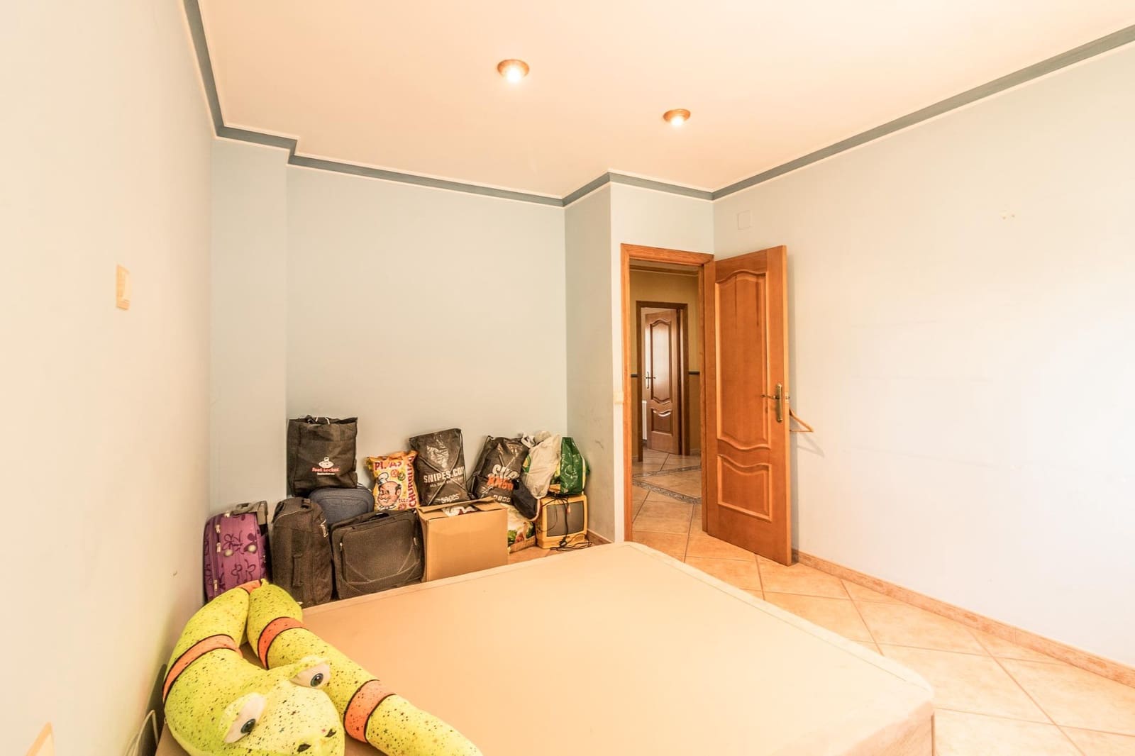 5 makuuhuone Rivitalo myytävänä paikassa Senyera - 270 000 € (Ref: 8373634)