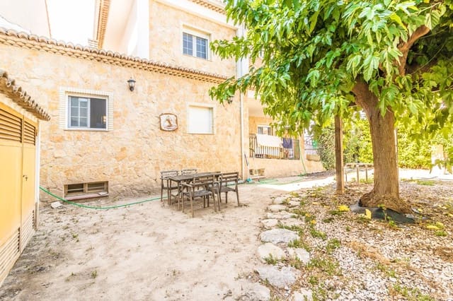 5 makuuhuone Rivitalo myytävänä paikassa Senyera - 270 000 € (Ref: 8373634)