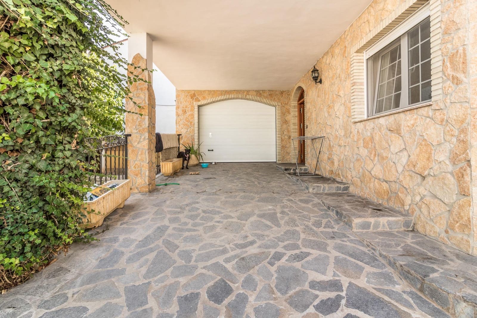 5 makuuhuone Rivitalo myytävänä paikassa Senyera - 270 000 € (Ref: 8373634)