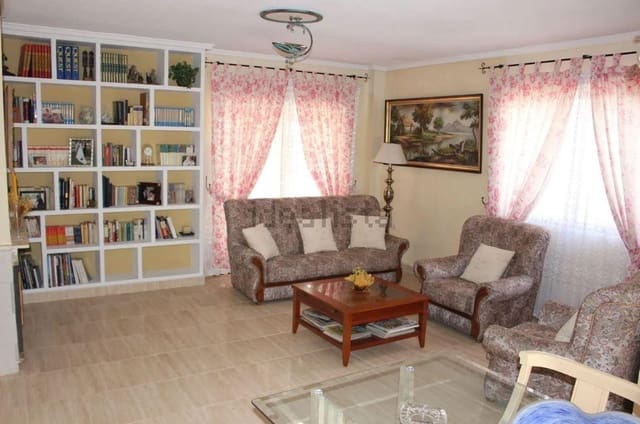 6 makuuhuone Asunto myytävänä paikassa Tous mukana uima-altaan - 290 000 € (Ref: 8395081)