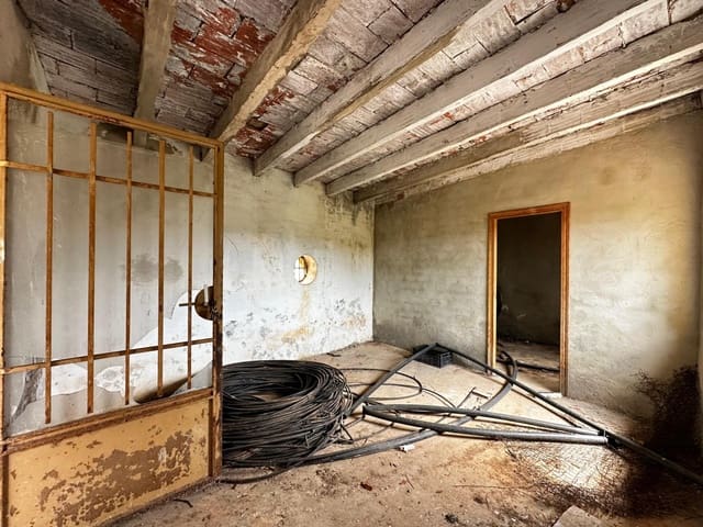 3 chambre Finca/Maison de Campagne à vendre à Alberic - 35 000 € (Ref: 8405277)