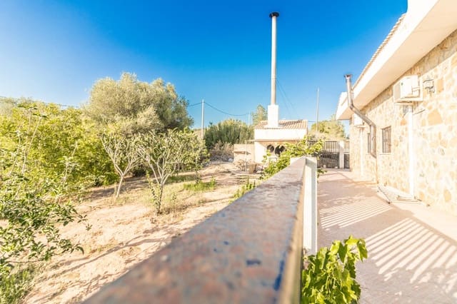 4 soveværelse Villa til salg i Alfarp med swimmingpool - € 380.000 (Ref: 8411426)