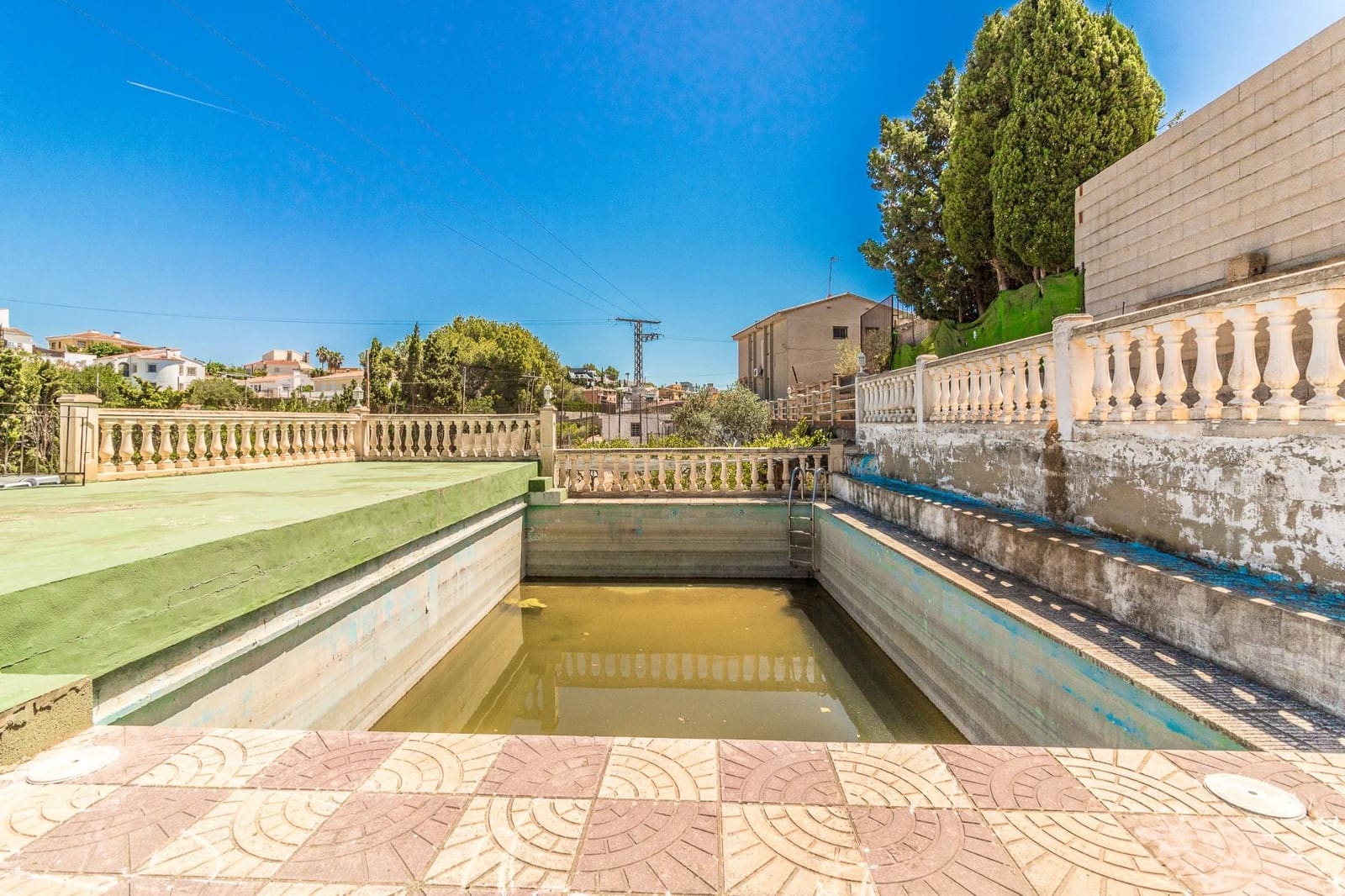 5 slaapkamer Villa te koop in Alfarp met zwembad garage - € 310.000 (Ref: 8415631)