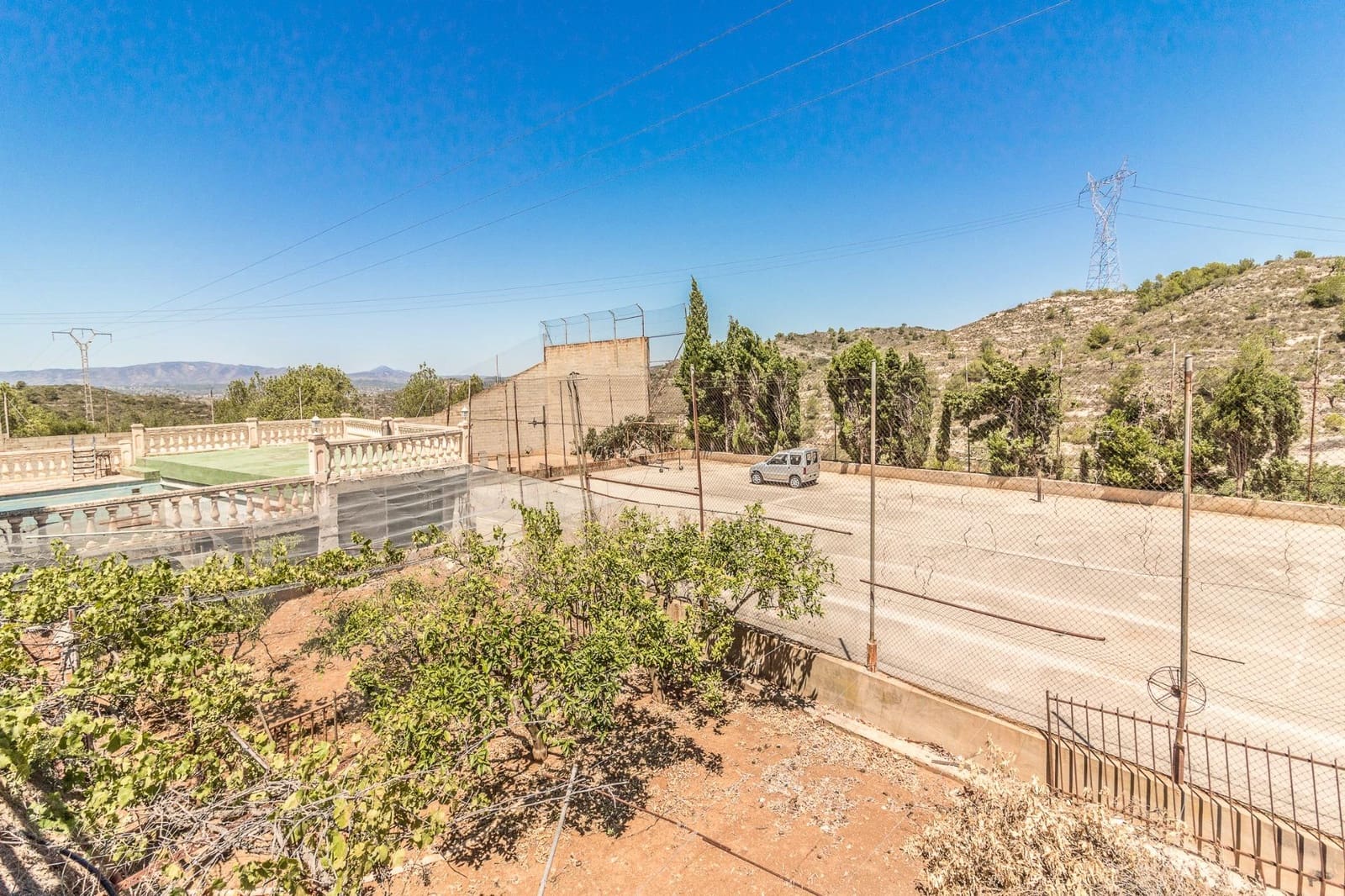 5 slaapkamer Villa te koop in Alfarp met zwembad garage - € 310.000 (Ref: 8415631)